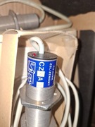 Czujnik zblizeniowy indukcyjny CZ30A  24,110 i 220V AC