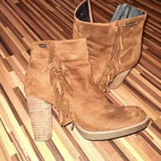 Botki na słupku, skóra zamszowa, BIG STAR