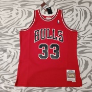 Koszulka NBA Mitchell & Ness Scottie Pippen #33 Chicago Bulls 97 r. L 