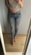 Jeansy H&M przetarcia, dopasowane / rozm. 26/30 , XS/S