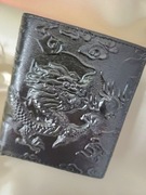 Męski portfel skóra naturalna - Wytlaczany wzór- smok