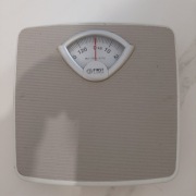 Waga łazienkowa MECHANICZNA do 130kg First Austria