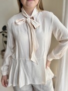 Beżowa koszula z wiązanym dekoltem przewiewna wizytowa koktajlowa zara S