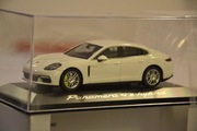 Porsche Panamera 4 e Hybrid 971 2016 1/43 Herpa