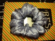 Gumka scrunchie jedwab Gucci 