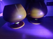 Mega duże kieliszki rubinowe koniakówki Horbowy świecą w UV