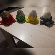 Jajka wielkanocne ze wstążki i cekinów 