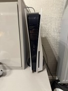 Konsola Sony PlayStation 5 + pad 