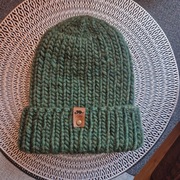 Czapka handmade w kolorze leśnym 100% merino 
