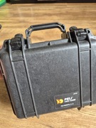 Walizka skrzynia PELI 1300 foto