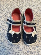 Kapcie Viggami - rozm. 28