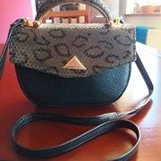 Damska torebka wizytowa