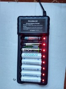 Ładowarka USB  do akumulatorów ni-cd  AA/AAA      