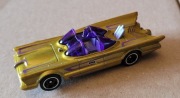 HOT WHEELS BATMAN GOLD