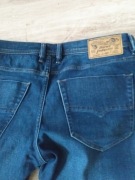 Diesel spodnie jeans damskie roz 34/32 kolor  granat 