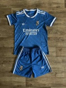 Komplet Dziecięcy Real Madrid 24 (135-145 CM) Nowy