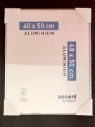 Ramka aluminiowa Nielsen 40 x 50 cm srebrny / szary połysk