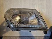 Reflektor lampa przednia Nissan Patrol  Y61 prawa