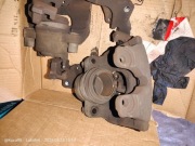 Przedni zacisk hamulcowy z jarzmem Ford Mondeo Mk5 na tarcze 300mm lewy/pra
