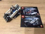 LEGO Technic 42032 Mała koparka / ładowarka gąsienicowa