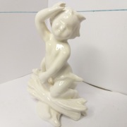 Goebel Hummel August Amorek Putto Niemcy 