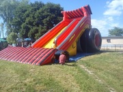 Zjeżdżalnia pneumatyczna