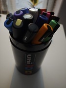 Markery akrylowe Uniposca