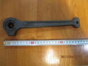 klucz grzeszotka 19 mm rusztowaniony