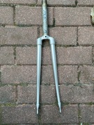 Widelec aluminiowy szosowy ALAN Waja sterówką 17 cm