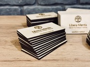 Drewniane wizytówki dwustronny grawer 9x5 cm grawer laserowy personalizacja