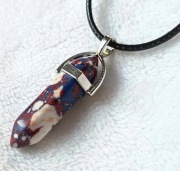 Naszyjnik wisiorek w oprawie trzykolorowy kryształ amulet ochronny