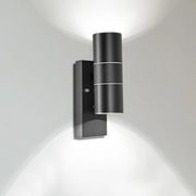 Zewnętrzna lampa ścienna z czujnikiem zmierzchu