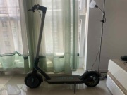 Hulajnoga elektryczna MOTUS Scooty 8.5 25km350W 8.5"