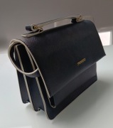 Elegancka torebka (kuferek/listonoszka) damska Puccini – klasyczna, stylowa