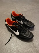 Nowe oryginalne korki piłkarskie Nike Tiempo 2011 ze skóry