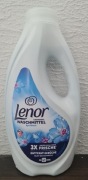 Lenor Aprilfrisch płyn do prania 900 ml z Niemiec