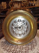 Stary duży budzik Europa z dwoma dzwonkami 