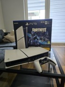 PS5 Digital Slim 1TB – Jak Nowa, Kupiona 07.2025, Gwarancja!