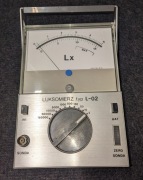 Luksomierz wskaźnik wskazówkowy analogowy typ L-02 