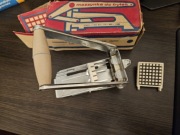 Solidna maszynka do frytek PRL – Metalowa, Vintage
