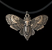Gotycki naszyjnik ćma trupia główka czaszka wisiorek goth death head moth