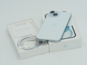Powystawowy iPhone 15, 128 GB z salonu
