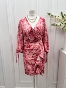 Sukienka elegancka marszczona w róże na wigilię święta NOWA 36 S