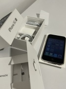 Apple iPhone 3GS 16GB - White - A1303 odblokowany