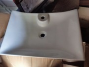 Umywalka nablatowa 67x45 h max14 białe i czarne 