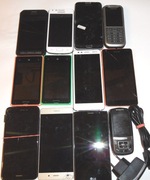 Zestaw uszkodzonych telefonów Samsung,Nokia Lg i inne