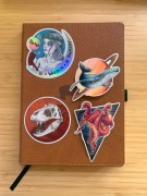 Zestaw czterech naklejek - Fighterka, wieloryb, czaszka t-rex, ośmiornica