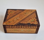 Pudełko drewniane ozdobne, Bułgaria