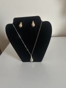 Łezki kolczyki i naszyjnik pozłacane 