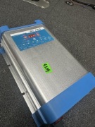 Prostownik ładowarka Azo Digital 24v 20A